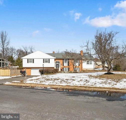 18901 BLOOMFIELD RD, Olney, MD 20832