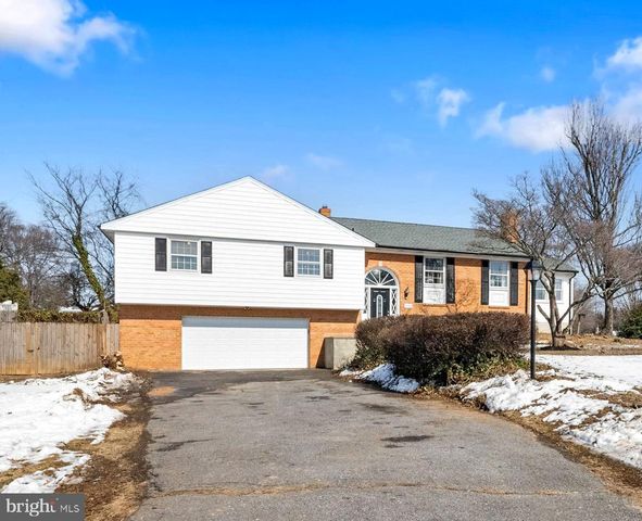 18901 BLOOMFIELD RD, Olney, MD 20832