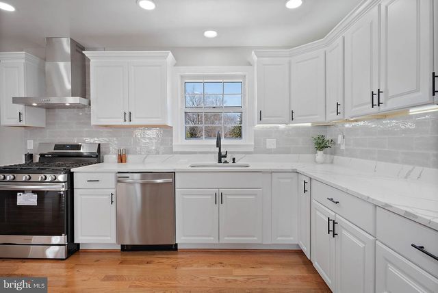 18901 BLOOMFIELD RD, Olney, MD 20832