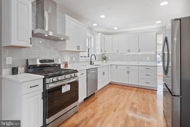 18901 BLOOMFIELD RD, Olney, MD 20832