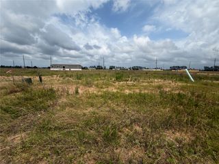 653 Road 592005, Cleveland, TX 77327