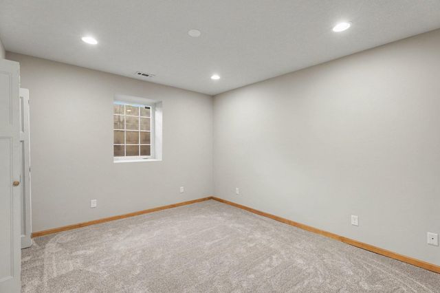 14901 Hillside Trail, Savage, MN 55378