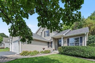 14901 Hillside Trail, Savage, MN 55378
