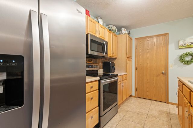 718 S Mahn Avenue, Springfield, MO 65802