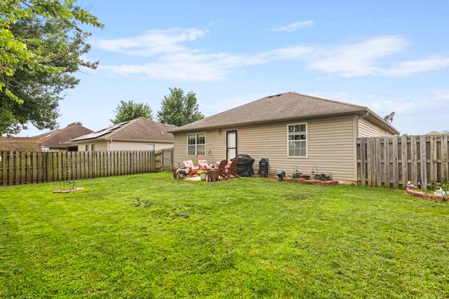 718 S Mahn Avenue, Springfield, MO 65802