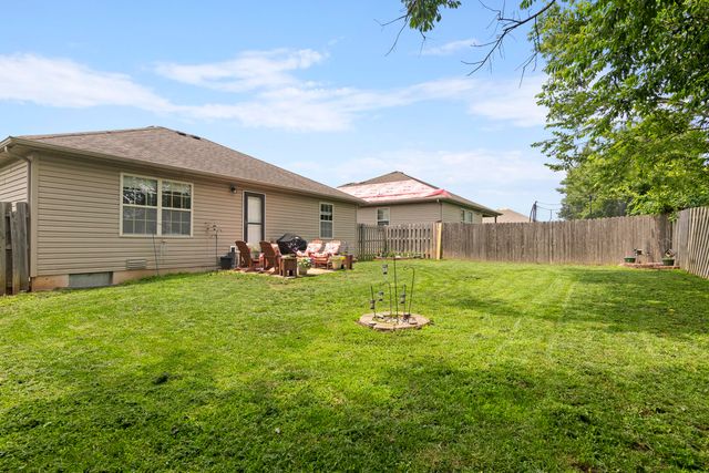 718 S Mahn Avenue, Springfield, MO 65802