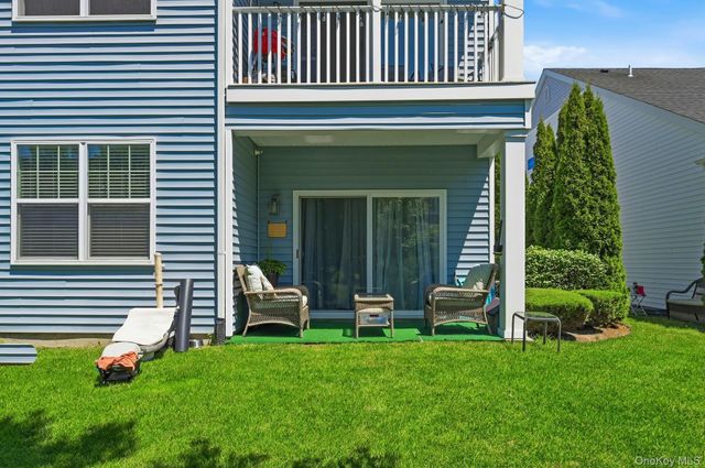 252 Sand Hills Lane, Medford, NY 11763