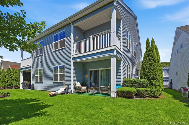 252 Sand Hills Lane, Medford, NY 11763
