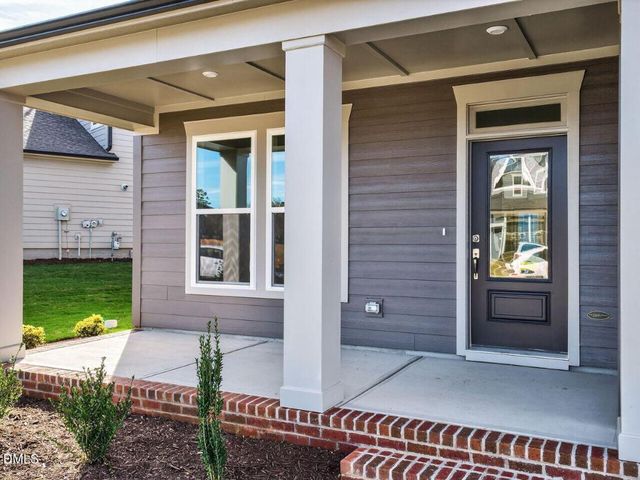 29 Rainbrook Cove, Fuquay Varina, NC 27526