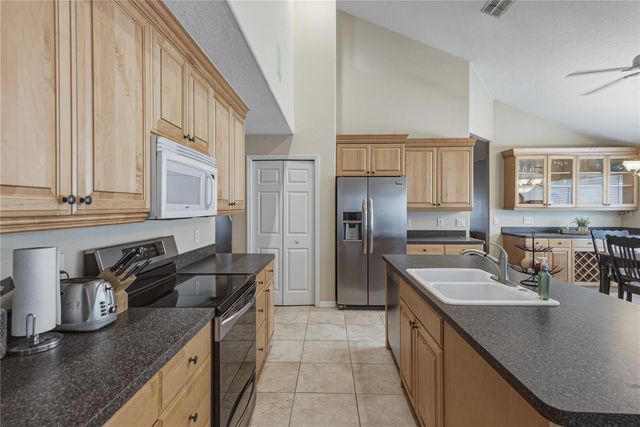2024 LARKSPUR COURT, Trinity, FL 34655