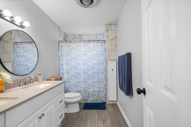 213 Southview Drive, Henderson, TX 75654