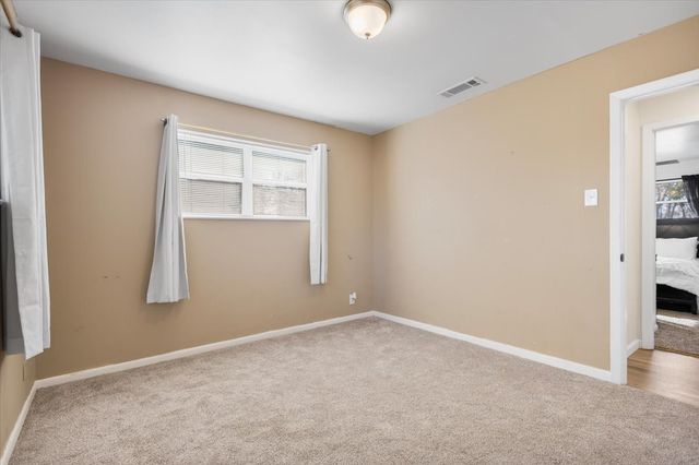 213 Southview Drive, Henderson, TX 75654