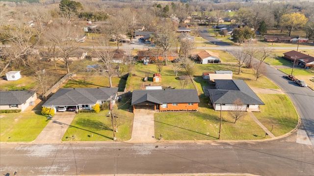 213 Southview Drive, Henderson, TX 75654
