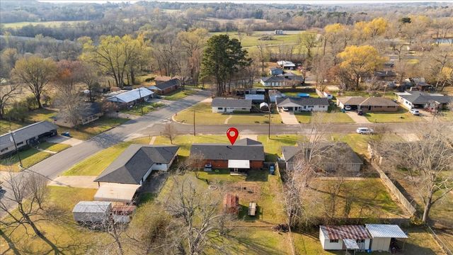 213 Southview Drive, Henderson, TX 75654