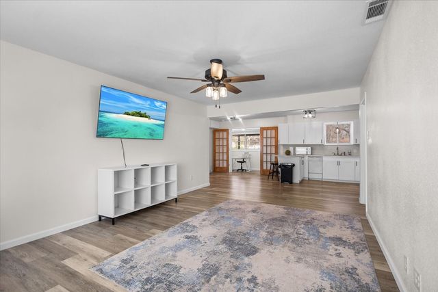 213 Southview Drive, Henderson, TX 75654