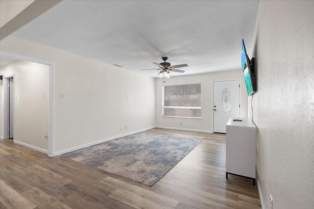 213 Southview Drive, Henderson, TX 75654