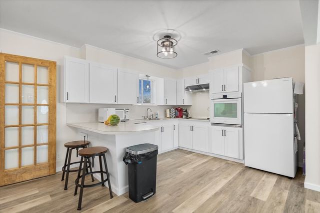 213 Southview Drive, Henderson, TX 75654