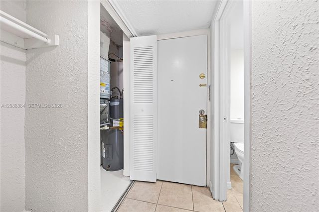 10500 SW 108th Avenue B211, Miami, FL 33176