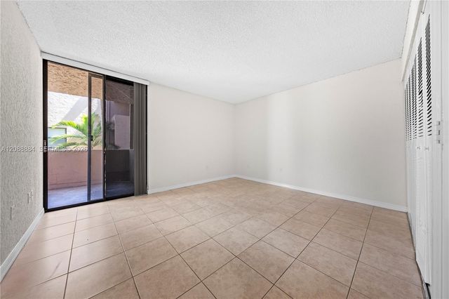 10500 SW 108th Avenue B211, Miami, FL 33176