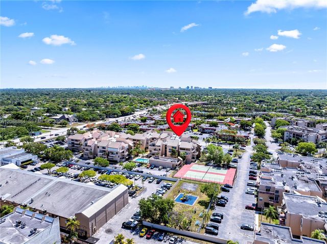 10500 SW 108th Avenue B211, Miami, FL 33176