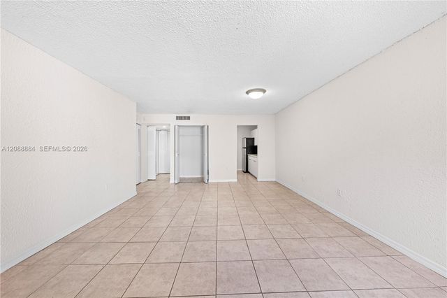 10500 SW 108th Avenue B211, Miami, FL 33176