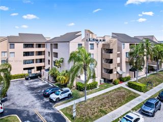 10500 SW 108th Avenue B211, Miami, FL 33176