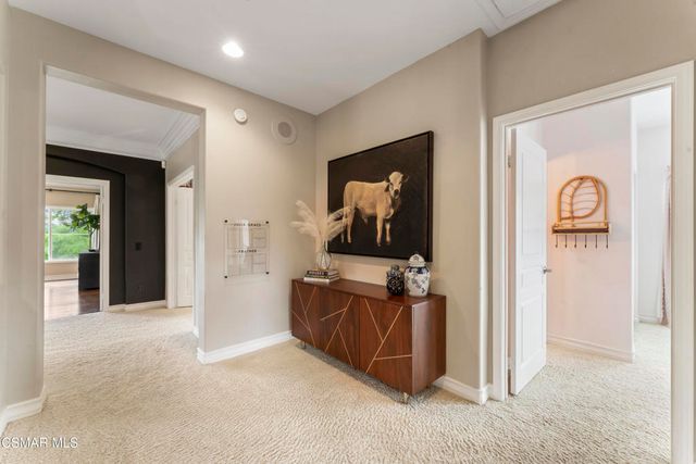 348 Hill Valley Court, Simi Valley, CA 93065