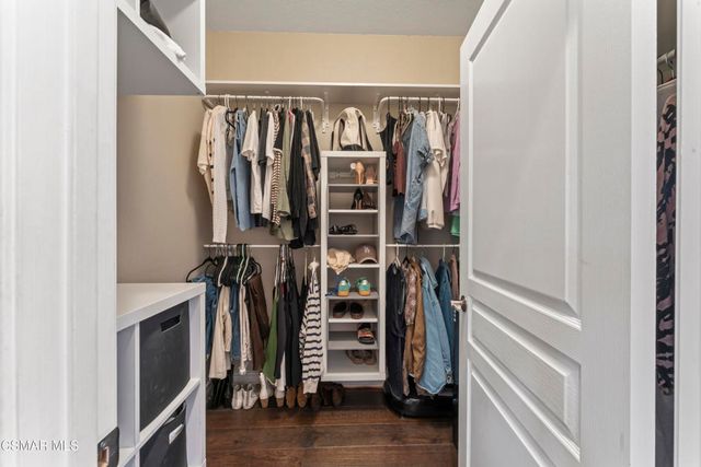 348 Hill Valley Court, Simi Valley, CA 93065