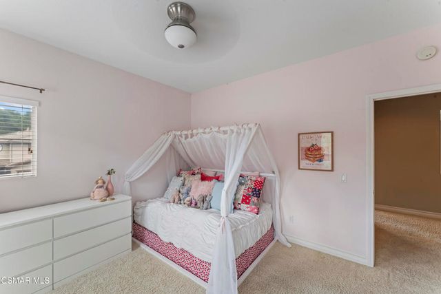 348 Hill Valley Court, Simi Valley, CA 93065