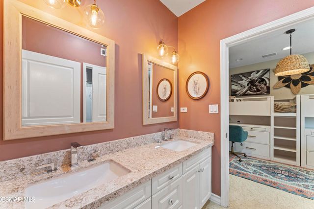 348 Hill Valley Court, Simi Valley, CA 93065