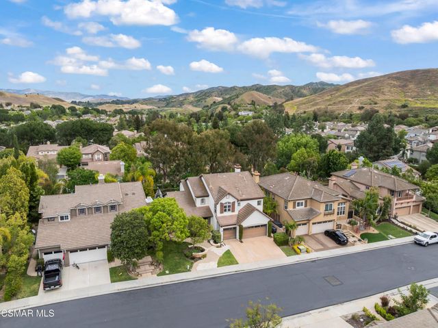 348 Hill Valley Court, Simi Valley, CA 93065