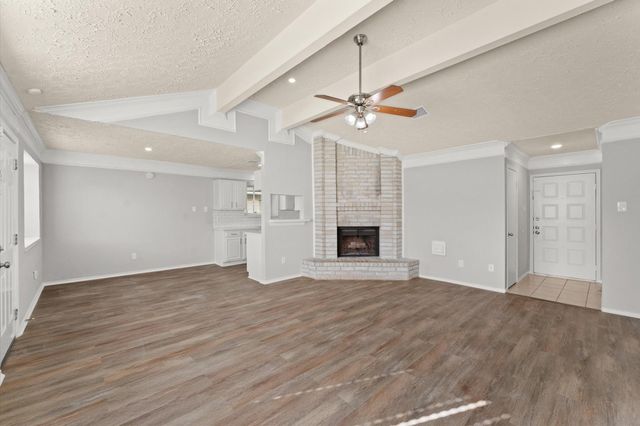 14003 Vinehill Drive, Sugar Land, TX 77498