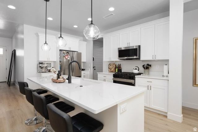 2141 W 320 S, Hurricane, UT 84737