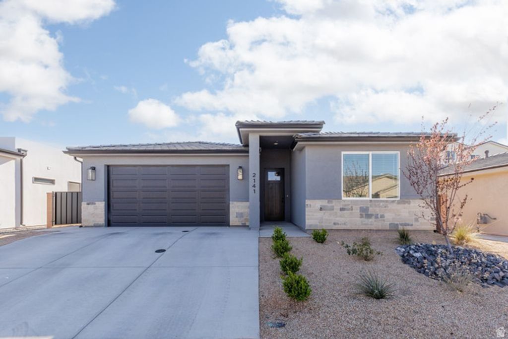 2141 W 320 S, Hurricane, UT 84737