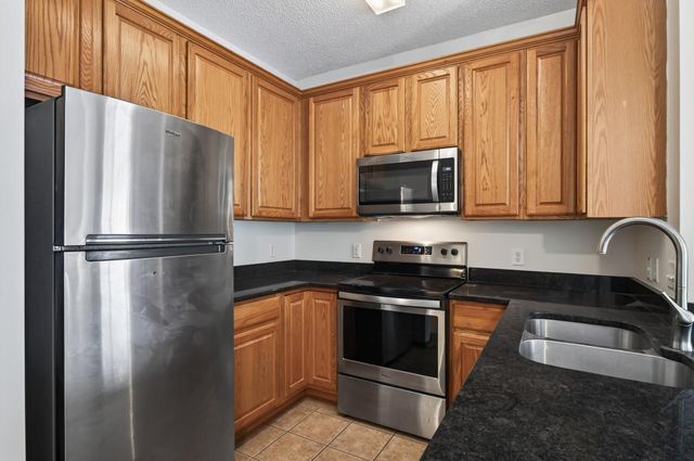 6581 Olive Lane N, Maple Grove, MN 55311