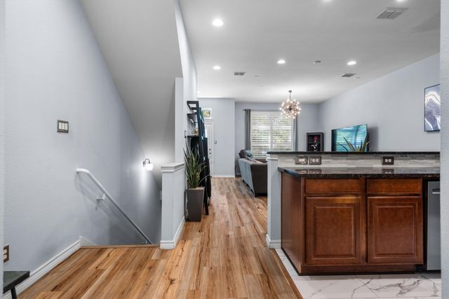 5019 Morris Avenue 22, Addison, TX 75001