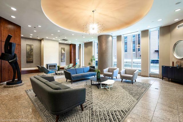 222 N Columbus Drive 4606, Chicago, IL 60601