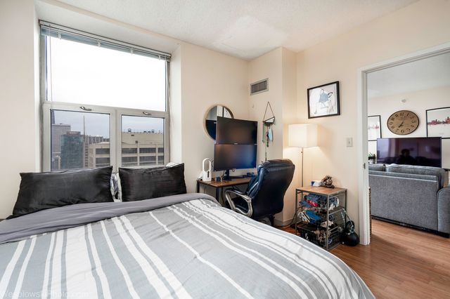 222 N Columbus Drive 4606, Chicago, IL 60601