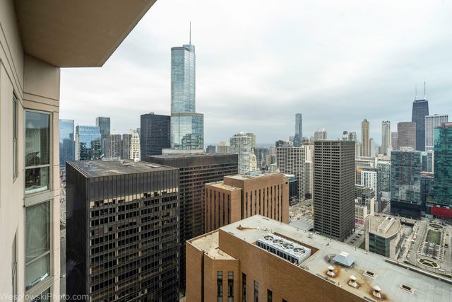 222 N Columbus Drive 4606, Chicago, IL 60601
