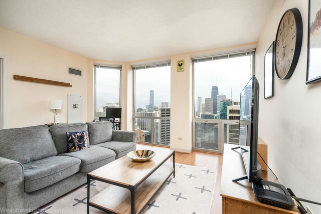 222 N Columbus Drive 4606, Chicago, IL 60601