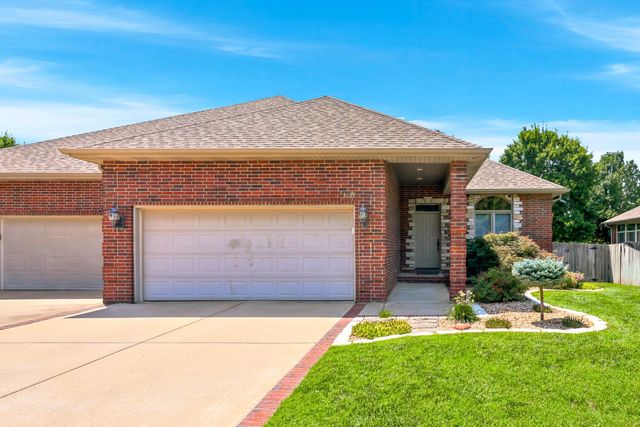 3239 S Kickapoo Avenue, Springfield, MO 65804