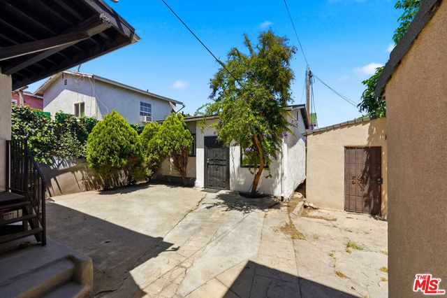 1646 S New Hampshire Avenue, Los Angeles, CA 90006