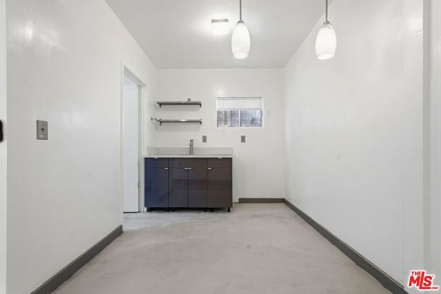1646 S New Hampshire Avenue, Los Angeles, CA 90006