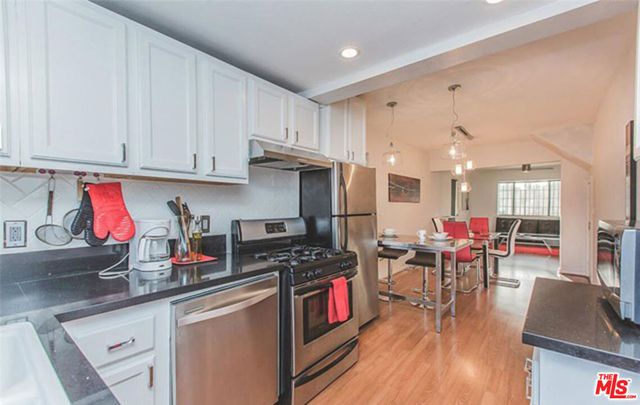 1646 S New Hampshire Avenue, Los Angeles, CA 90006