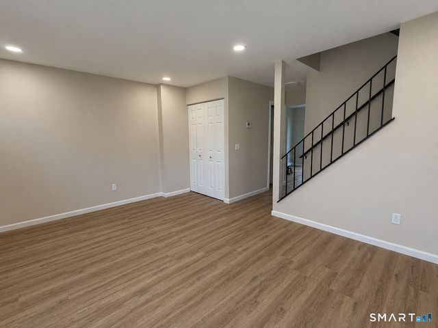 101 Ridge Road 5, Naugatuck, CT 06770