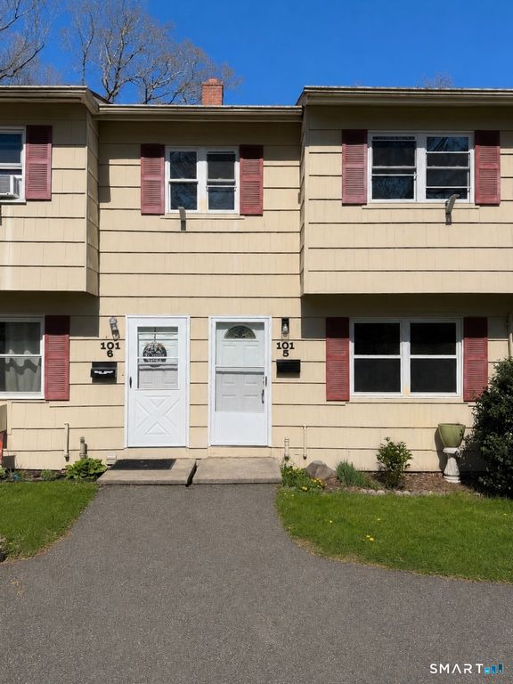 101 Ridge Road 5, Naugatuck, CT 06770