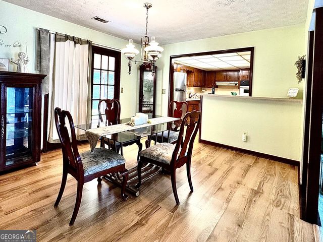 1166 Lakeridge Court, Grayson, GA 30017
