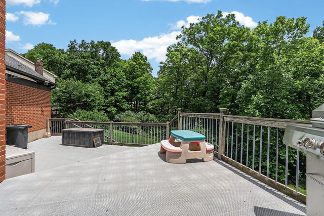 769 Glendale Court, Crescent Springs, KY 41017