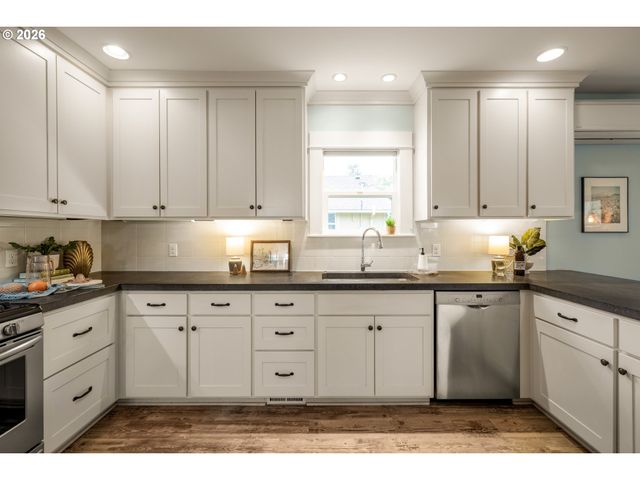 6632 N DELAWARE Ave, Portland, OR 97217