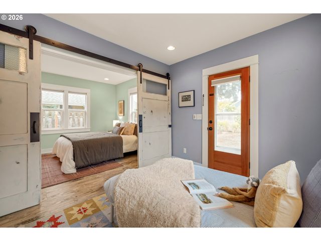 6632 N DELAWARE Ave, Portland, OR 97217